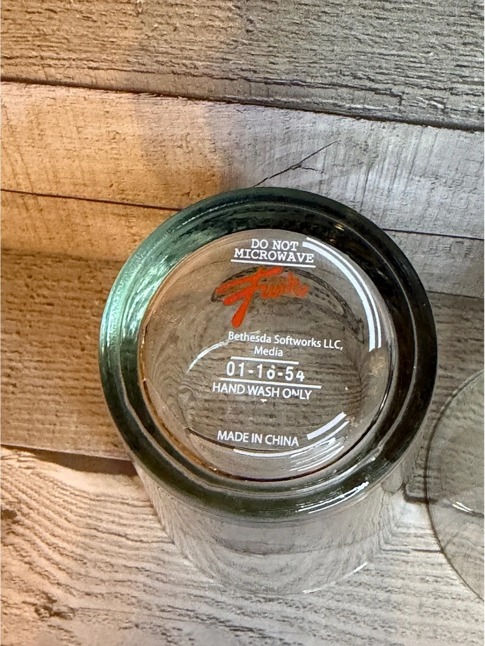 Bethesda 4 pint glasses, The Elder Scrolls V: Skyrim themed collectible set